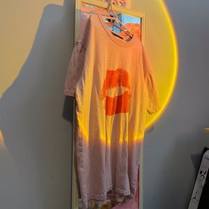 Kiss over sized shirt